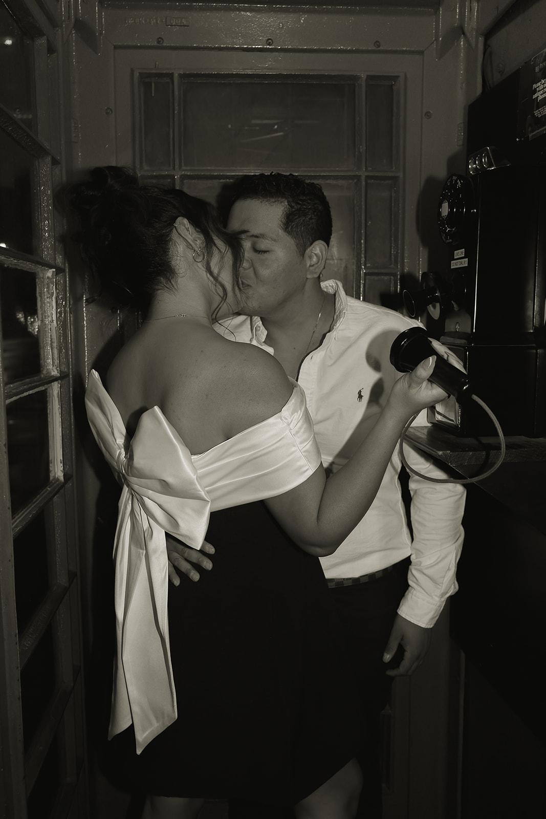 The Wedding Website of Lorena Mateos and Luis Hernandez