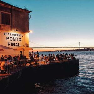 Romantic Dinner on the Water