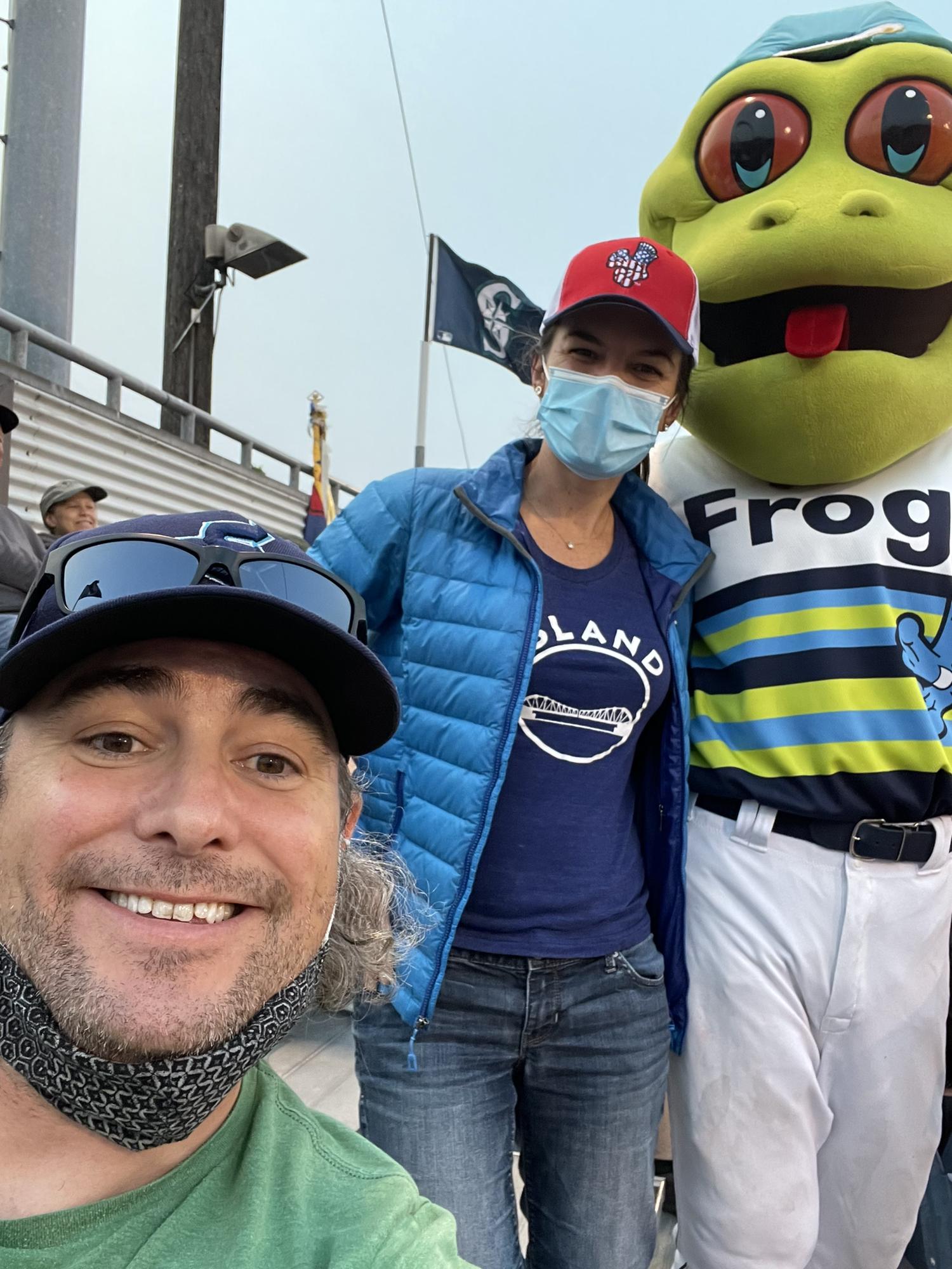 Hooray for minor league baseball! Go, Everett Aquasox!