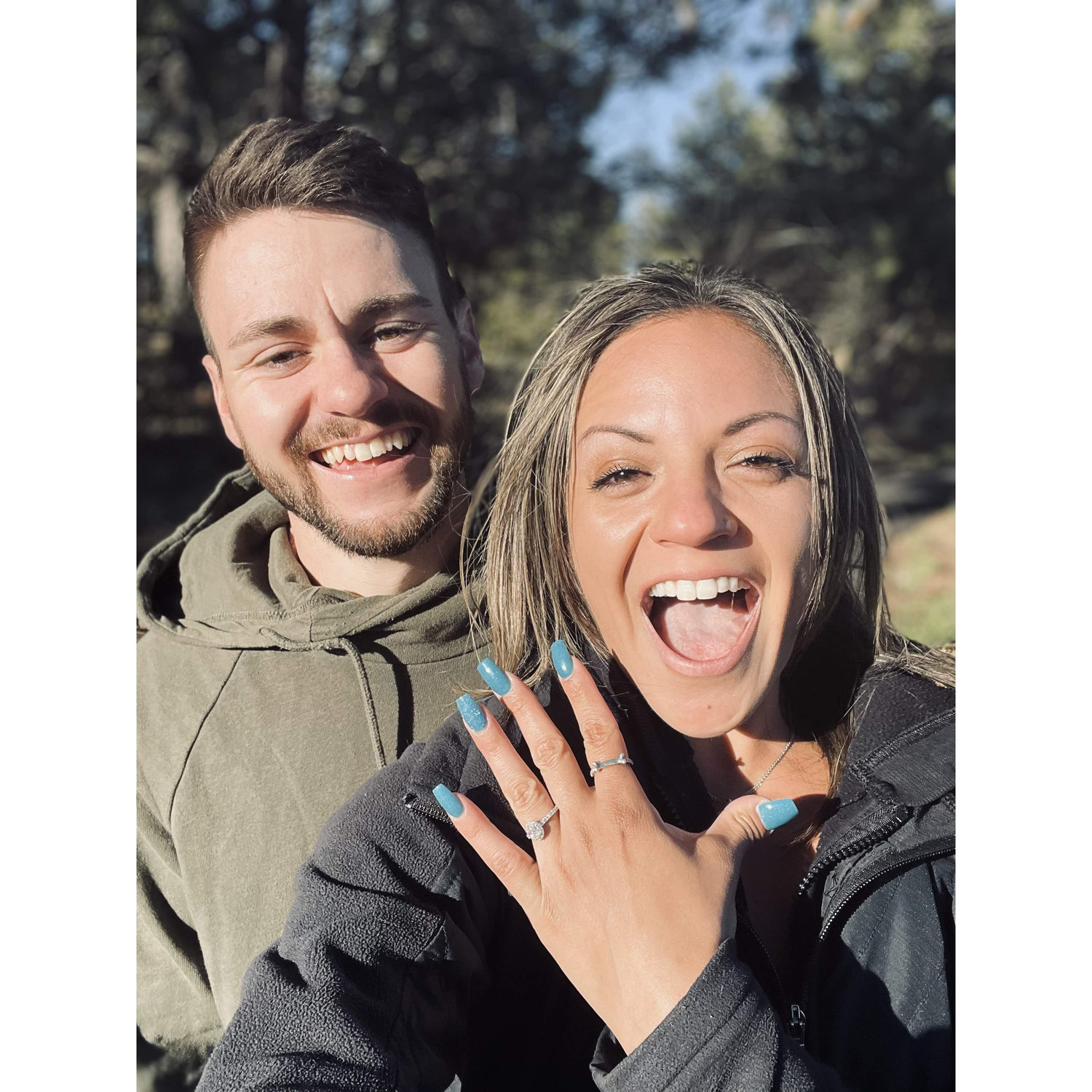 We're engaged!!!! May 21, 2021!