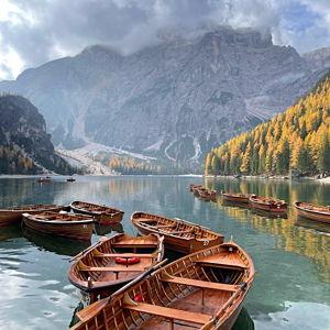 Rowboat Experience in Lago di Braies