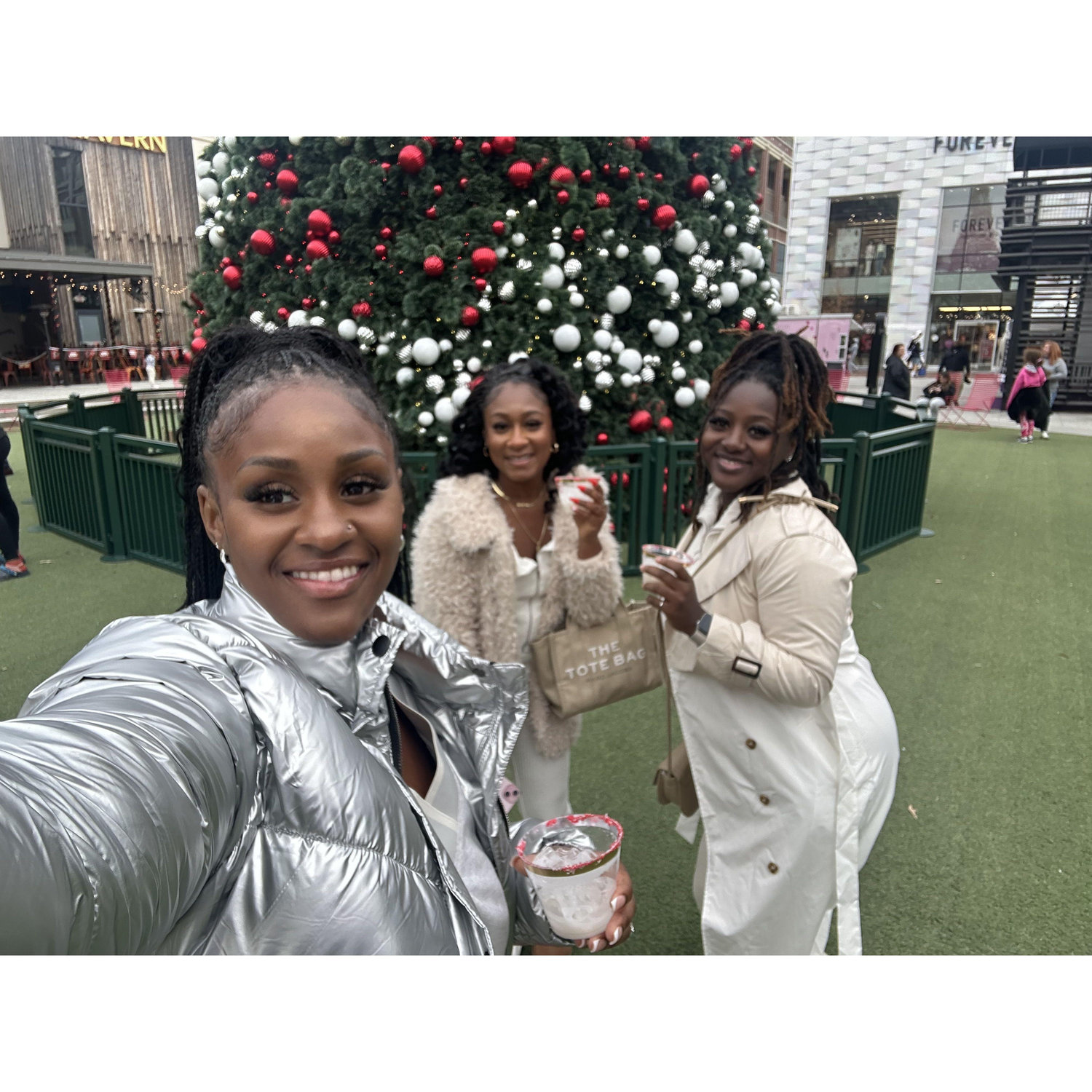Tierra + Maids of Honor (My First Cousins)