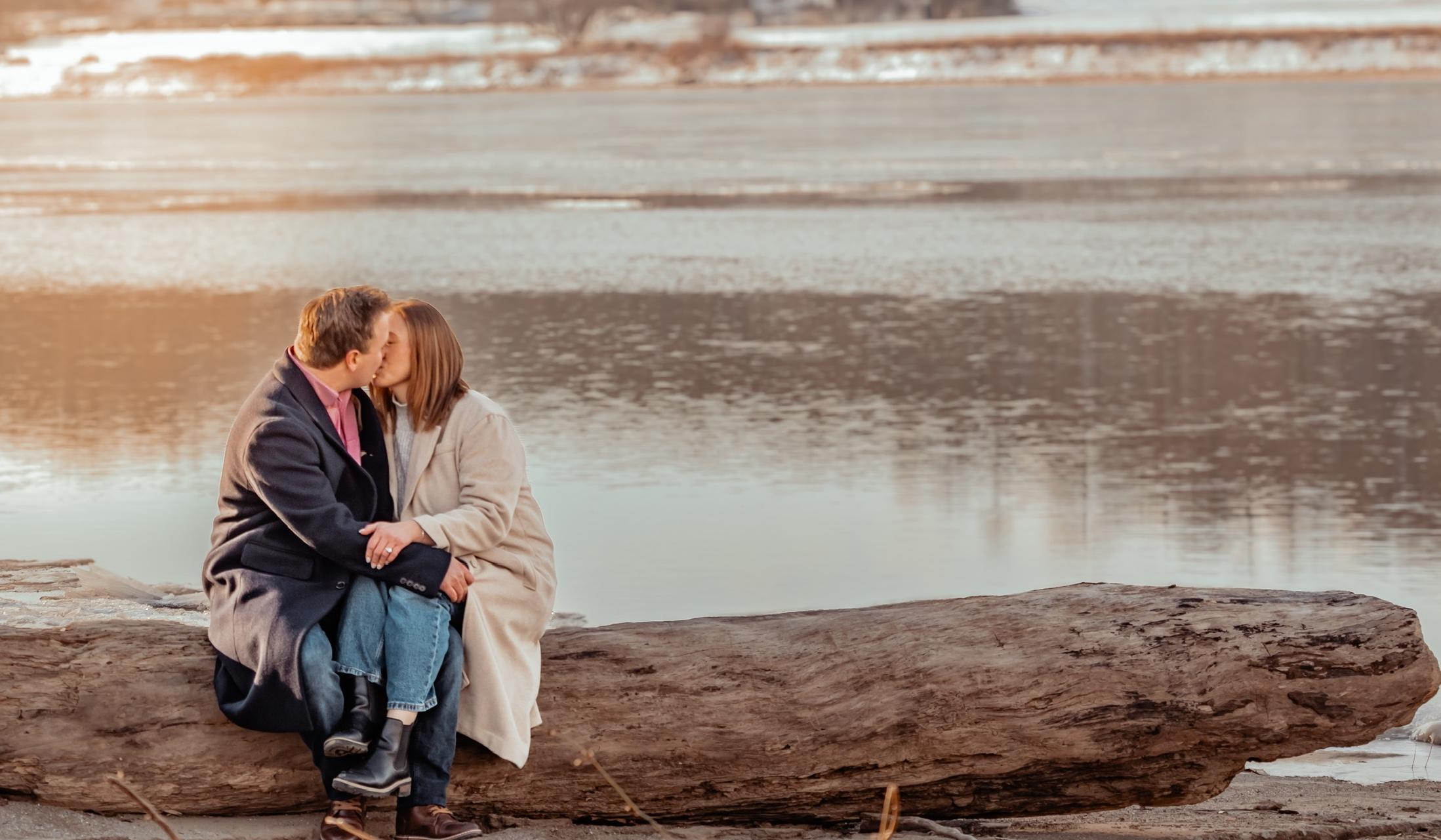 The Wedding Website of Janie Wendel Ferris and Jay Werner Hellebusch