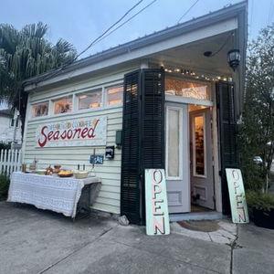 Seasoned NOLA Cookware