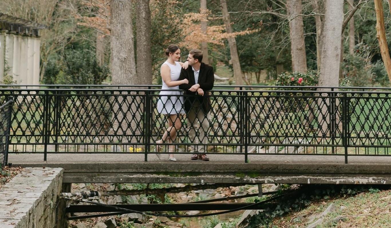 The Wedding Website of Taylor Drake and Landon Johnson