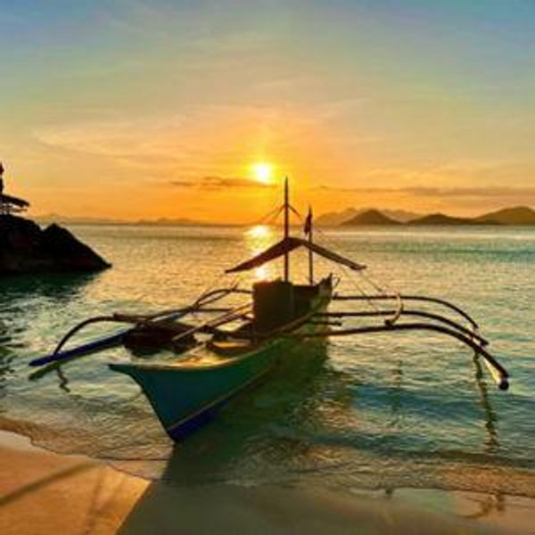 Wooden Banca Boat Cruise