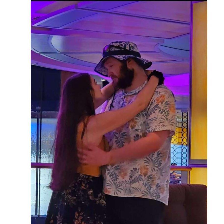 Enjoying some cruise tunes!