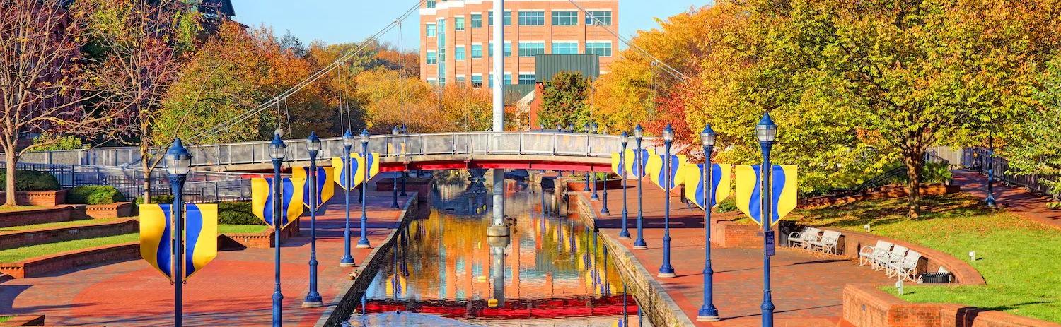 The Wedding Website of Jennifer Chin and Andrew Knauss