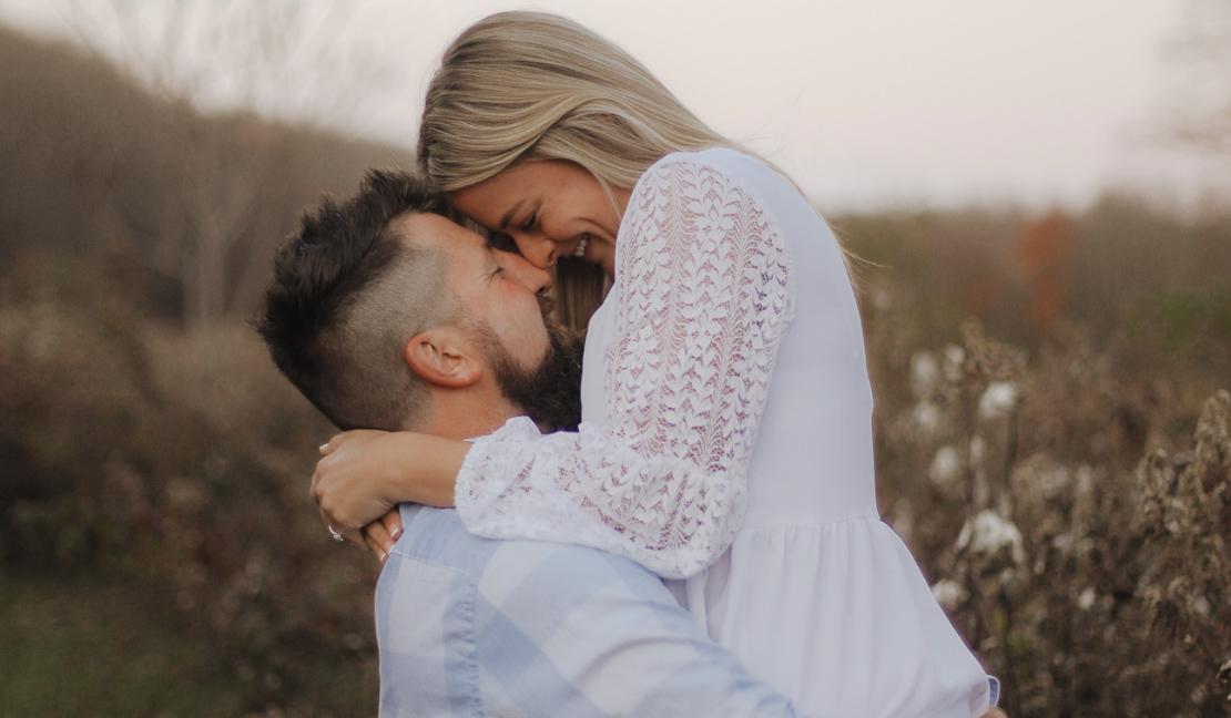 Larissa Hunt and Curtis DeLattre's Wedding Website
