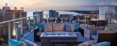 The Westin Rooftop Resturant and Pool