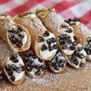 Cannoli's for Alex