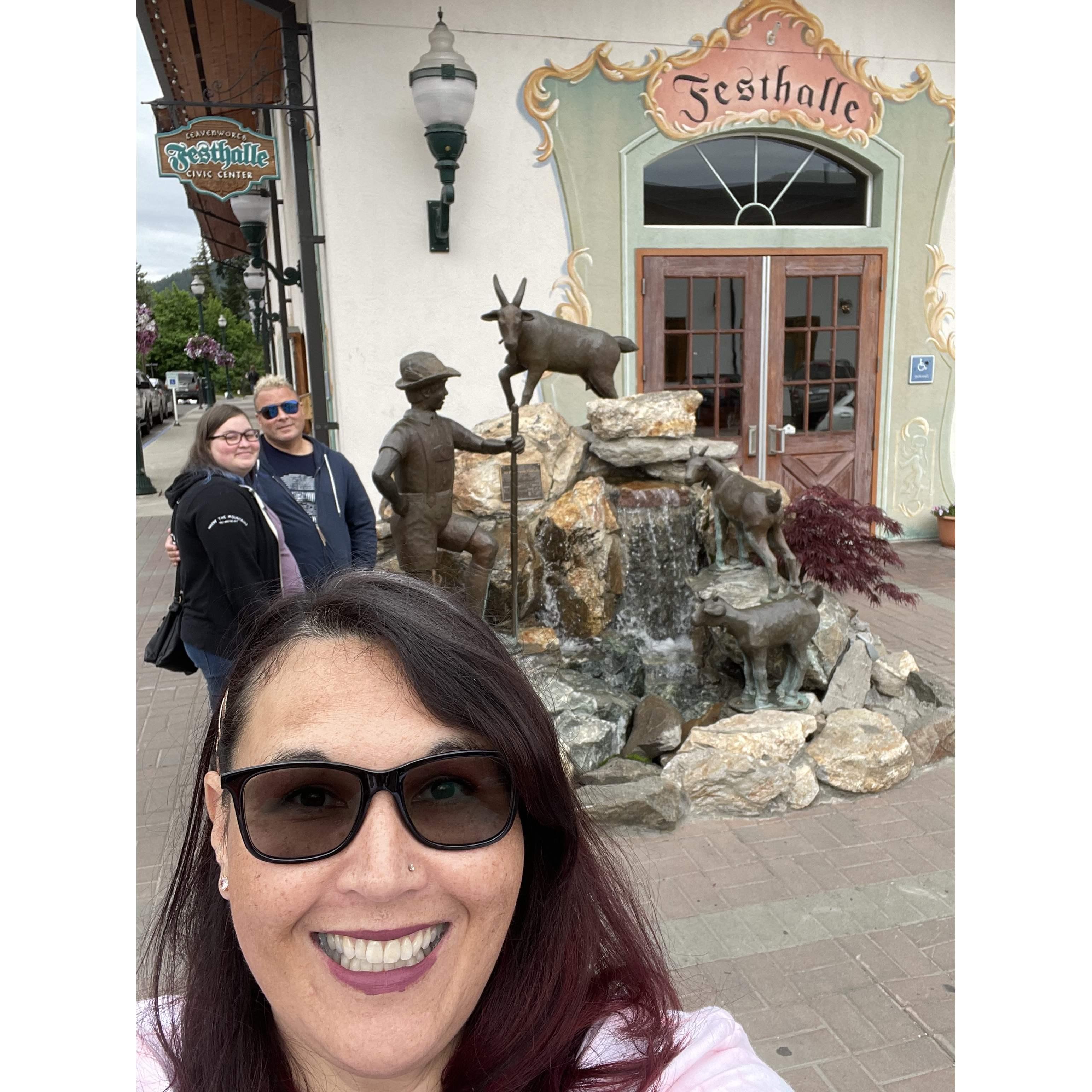 Leavenworth, Washington with Lenessa