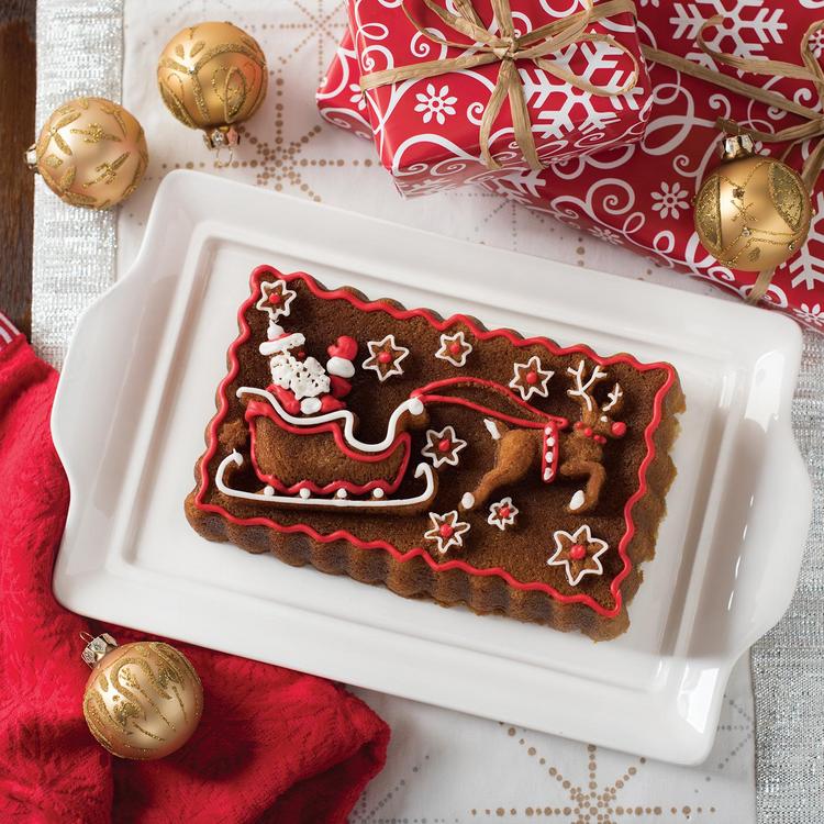 Gingerbread House Duet Cakes - Nordic Ware