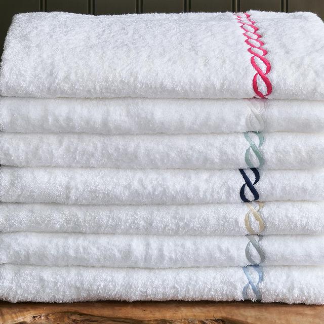 Matouk Classic Chain Bath Towel - Light Blue