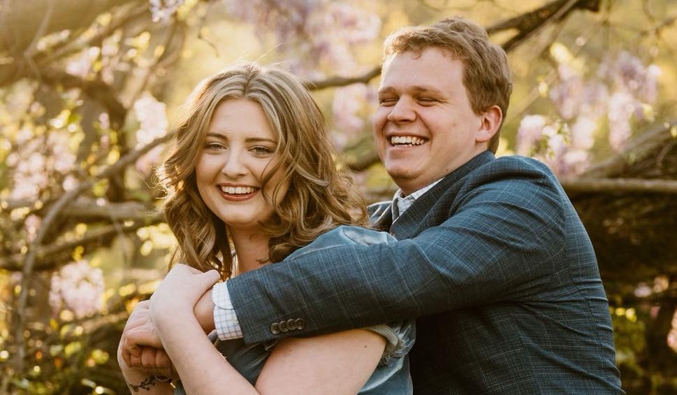 The Wedding Website of Nathan Grooms and Olivia Cotton