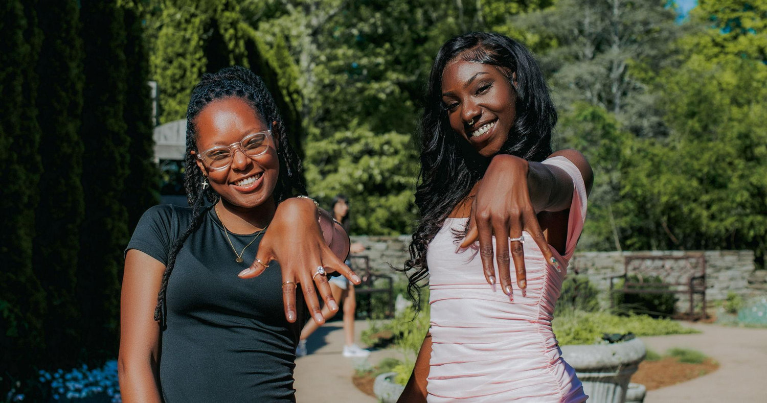 The Wedding Website of Elisha Jewell and Kaylnn Pitts