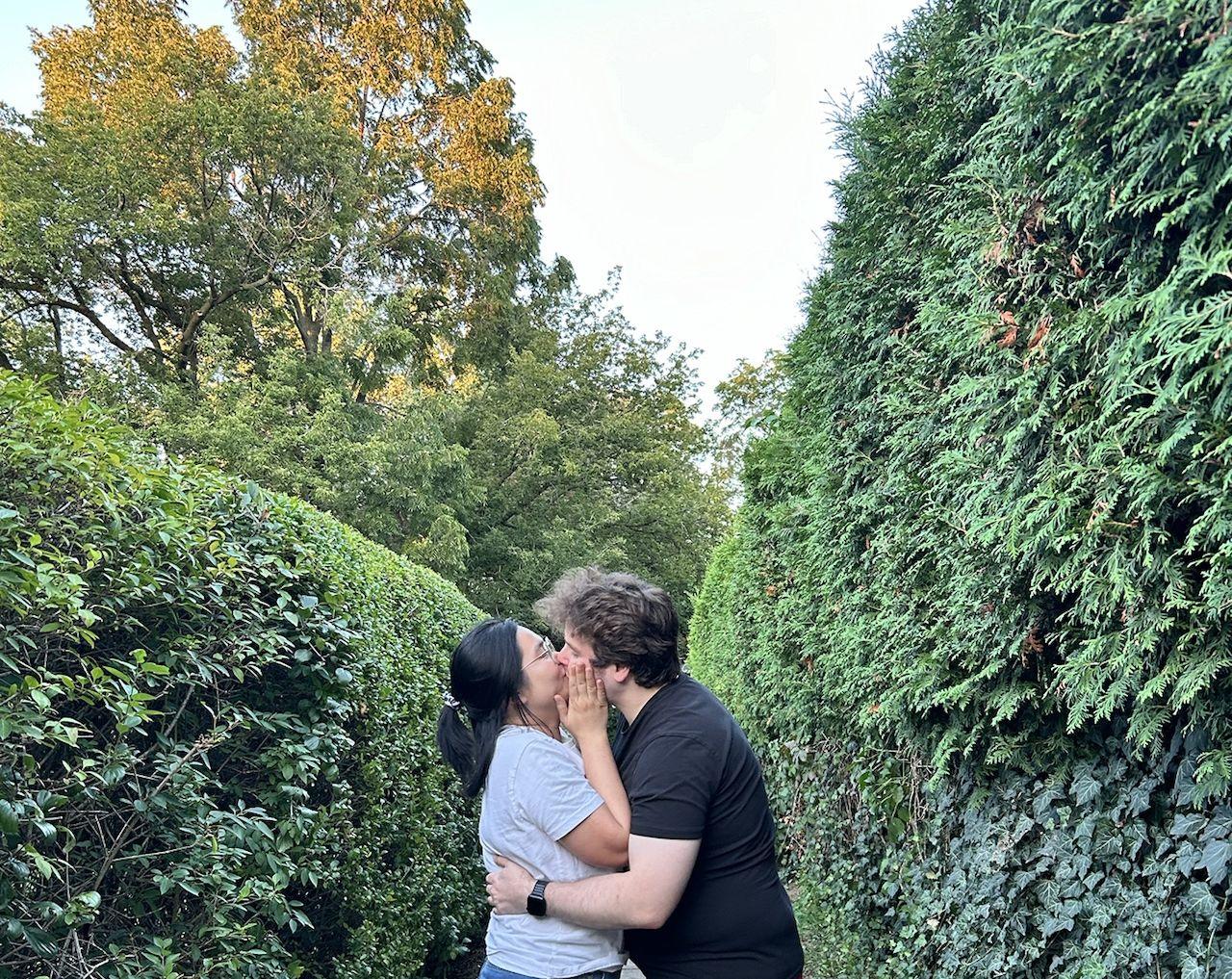 The Wedding Website of Anh Le and Dean Hamilton