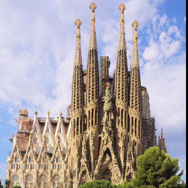 Honeymoon - Barcelona’s Sagrada Familia Entrance Tickets For Two