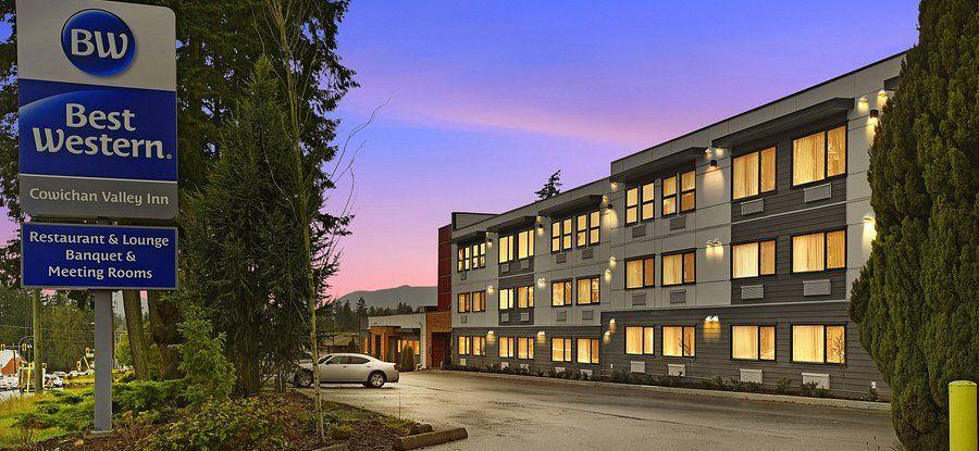 The Wedding Website of Shayal Singh and Michael Mann