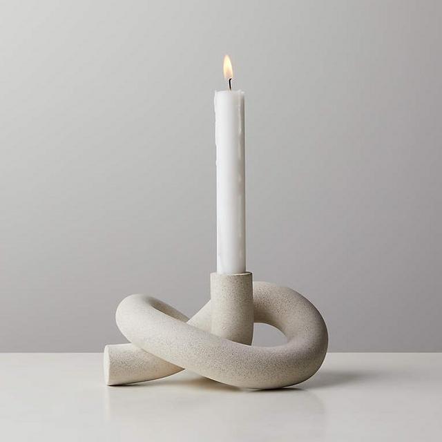 Knotted Taper Candle Holder