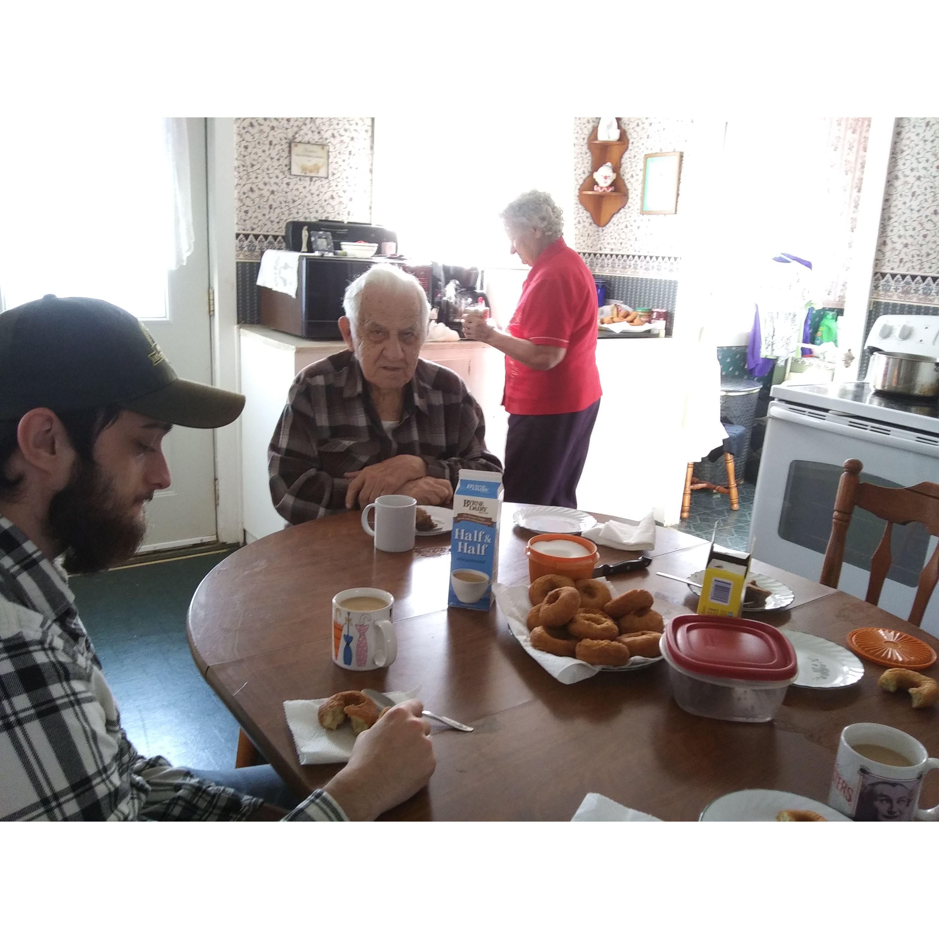 Jake got to meet my favorite person, grandma, before she passed away. This is a memory I'll treasure forever: fresh donuts in the fall <3