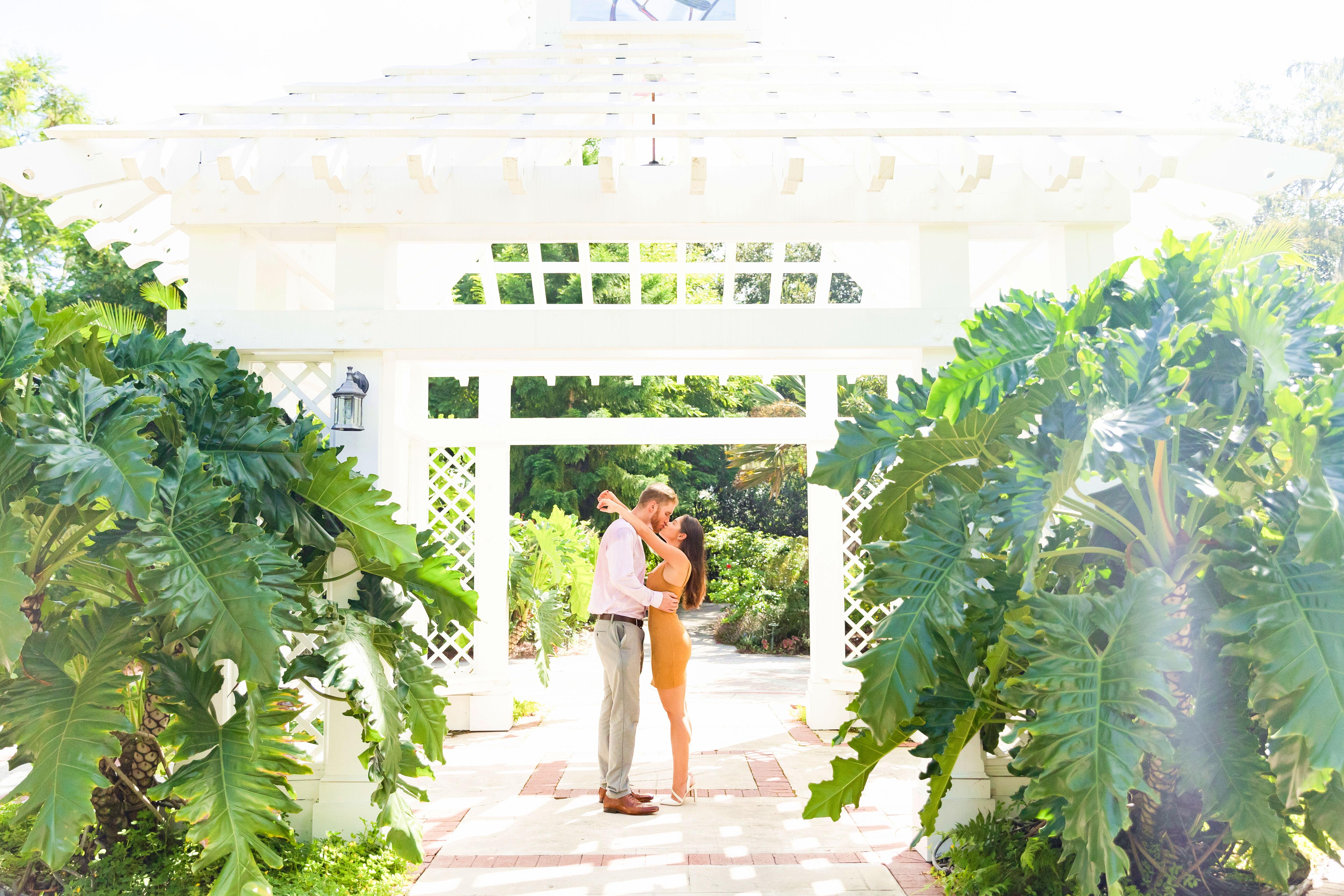 The Wedding Website of Isabelle Goncalves and Tyler Larkin