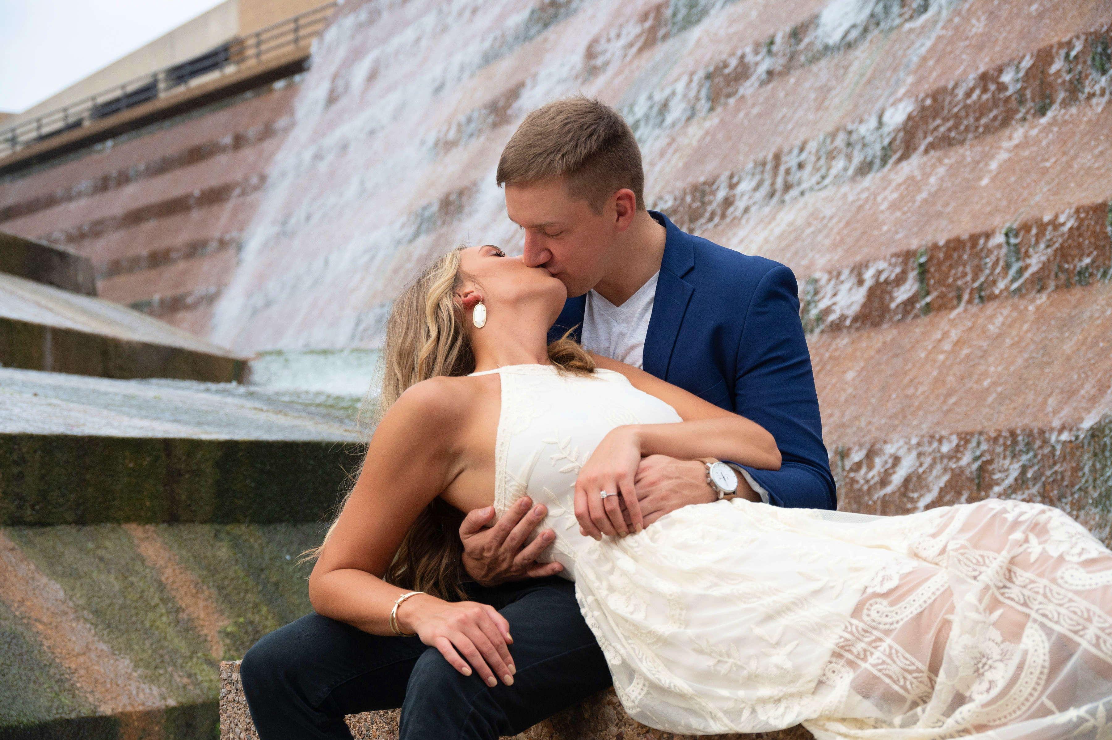 The Wedding Website of Amanda Rutkowski and Jordan Moore
