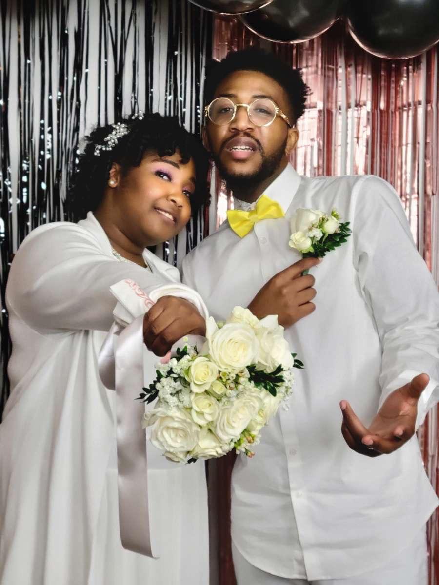 The Wedding Website of Kimani Nash and Steven Elmore