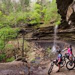 Devil's Den State Park
