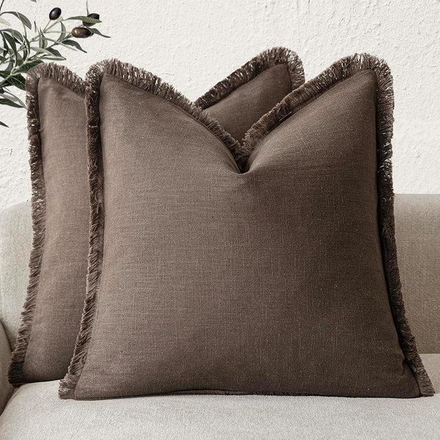 Foindtower Set of 2 Decorative Linen Fringe Throw Pillow Covers Boho Farmhouse Cushion Cover with Tassels Soft Accent Pillowcase for Couch Sofa Bed Living Room Home Decor,16×16 Inch,Reddish Brown