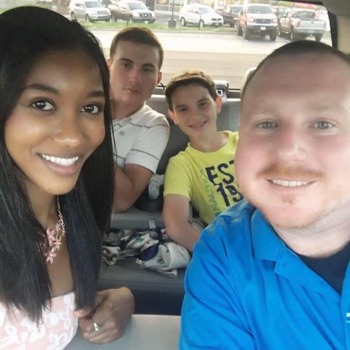 June 1st! Celebrating my 30th Birthday with my loves at Shaker's Restaurant! :)