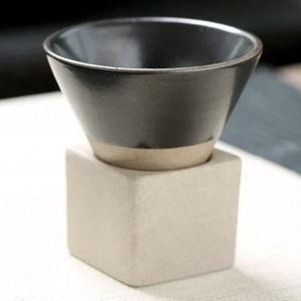 Lamara — Vintage Cone Shaped Ceramic Espresso Cups with Holder (BLACK)