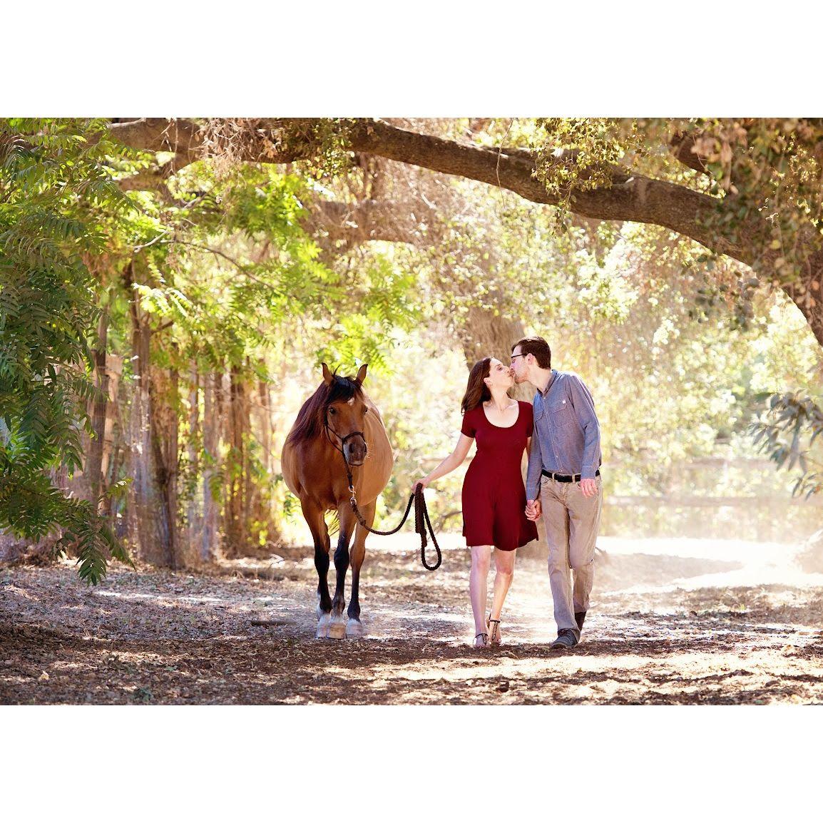Engagement photo shoot with Cantaro, Elizabeth's horse.