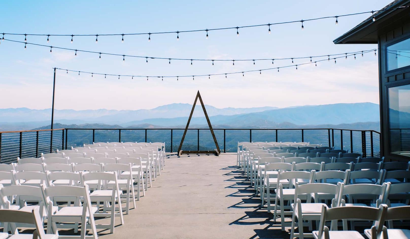 The Wedding Website of Emily Schipp and Zain Basravi