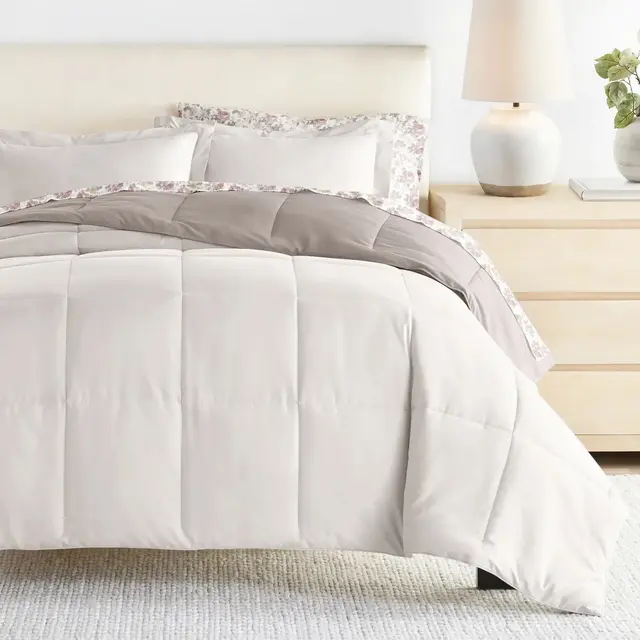 7PC Bedding Bundle, Reversible Solid Comforter and Patterned Sheet Set - Becky Cameron, Blooming Floral Natural / Latte, Queen