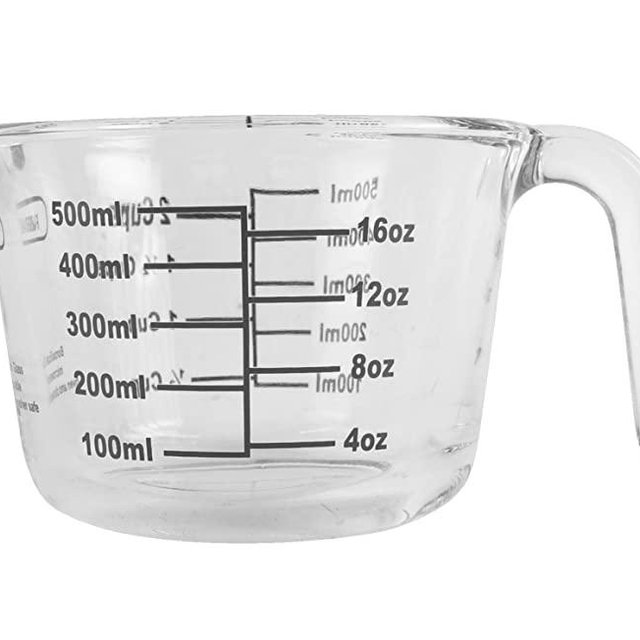 Farberware 2-Cup Borosilicate Glass Wet and Dry Measuring Cup with Oversized Measurements, Clear