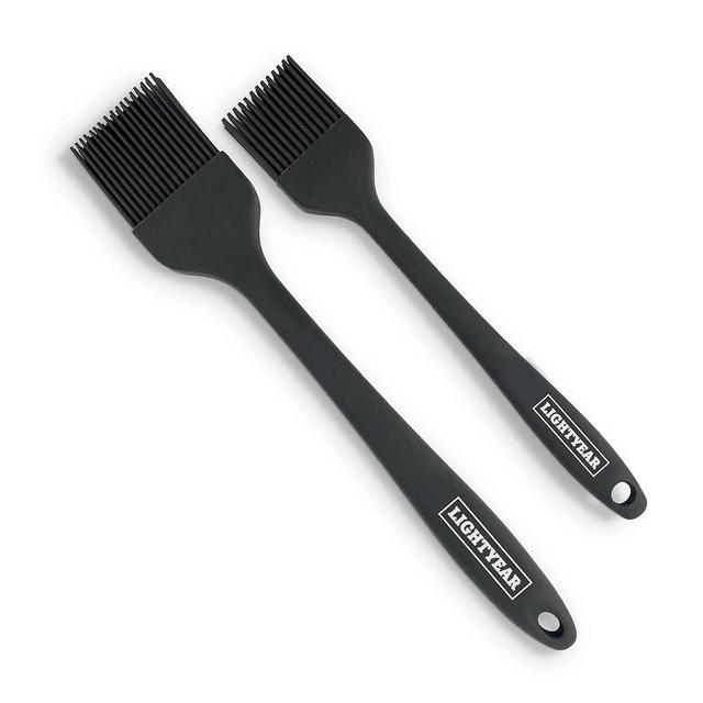 Lightyear Silicone Basting Pastry Brush Set (2 Pcs) ❘ 450°F Heat Resistant Oil Brush for Your Kitchen - Ideal For BBQ’s, Baking & Cooking | 100% Food Grade Silicone - BPA Free & Dishwasher Safe