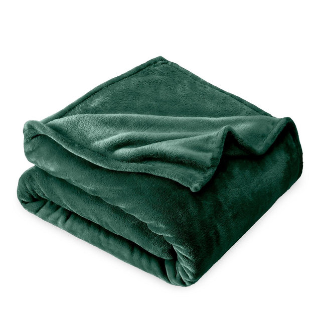 Forest Green Microplush Twin/Twin XL Fleece Blanket by Bare Home