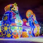 El Alumbrado Navideño de Medellín (The Renowned Christmas Lights in Medellin)