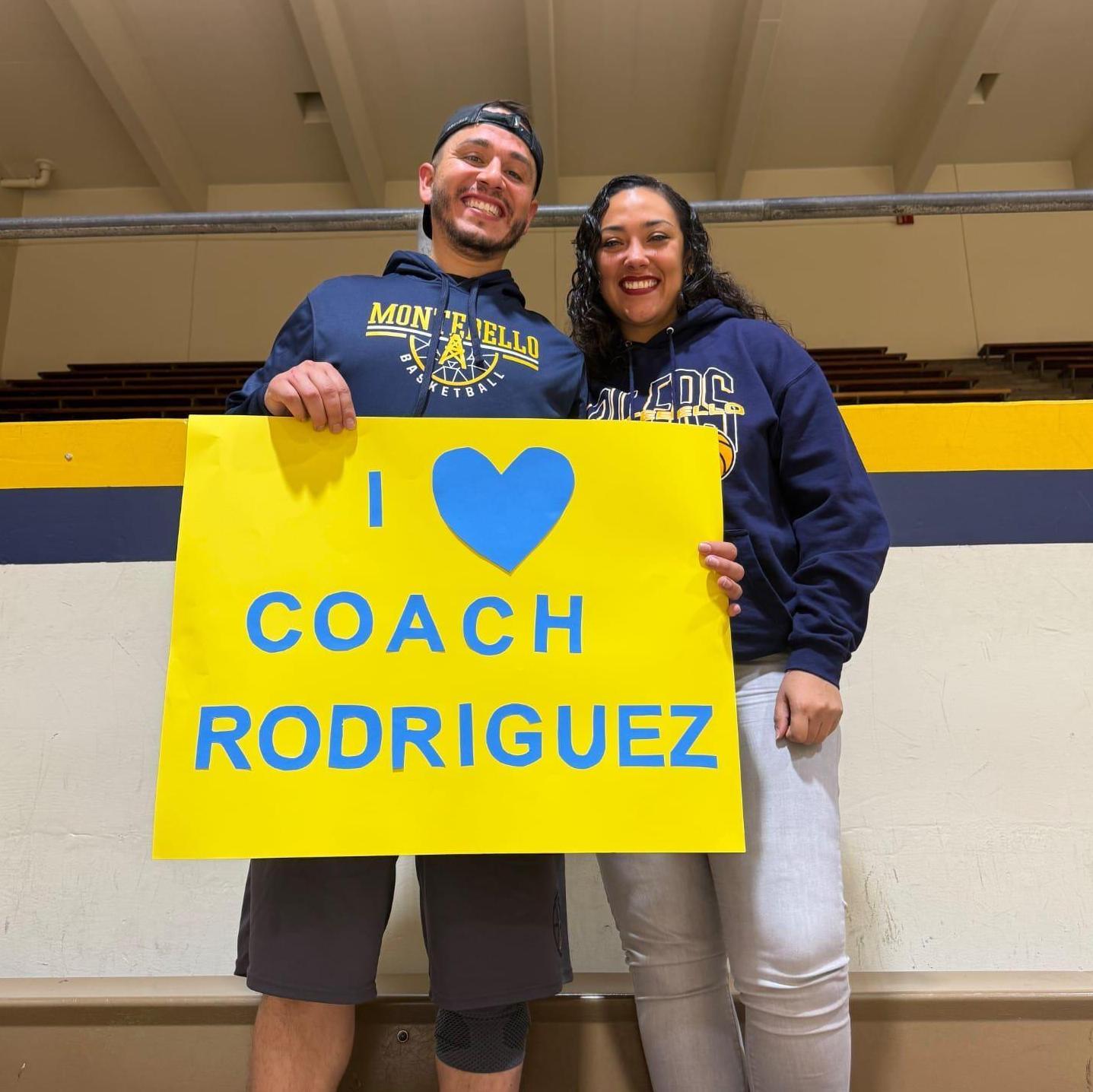 Aidee showing support for her favorite basketball player.