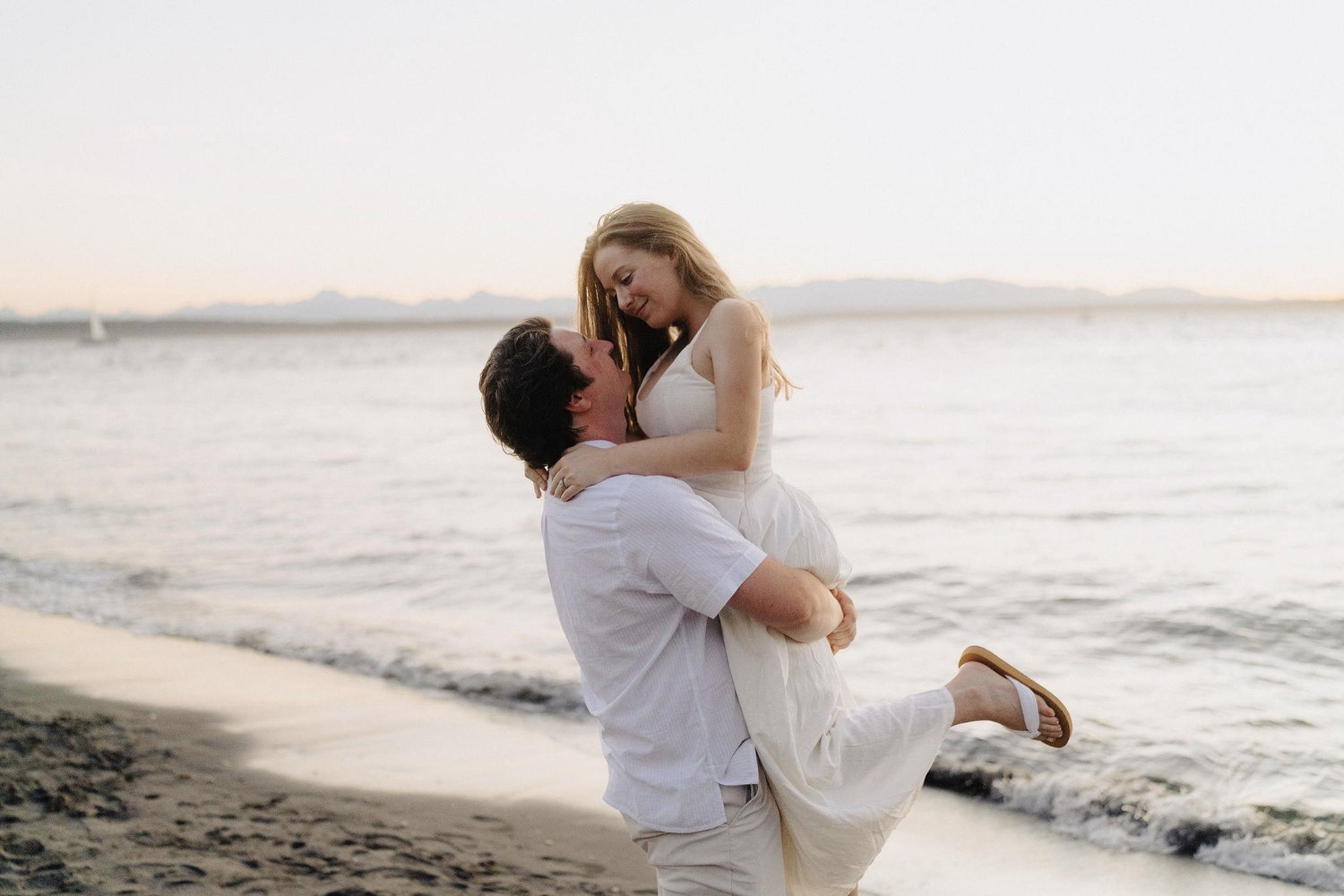 The Wedding Website of Robert Dahlin and Lauren Andrews