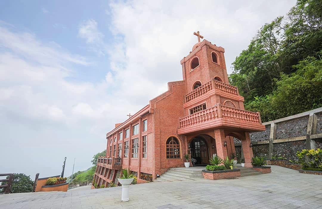 The Wedding Website of Nicole Espiritu and Luis Aguasvivas