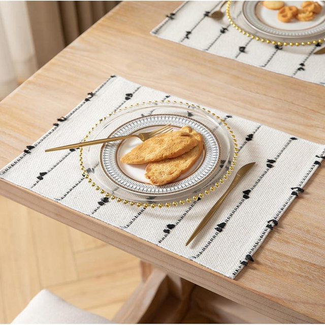 Boho Placemats Set of 6 for Dining Table Decor, Woven Cloth Place Mats for Farmhouse Rustic Kitche Home Decor, Cotton Placemats 13 x 19 Inch, Black and Beige Table mats