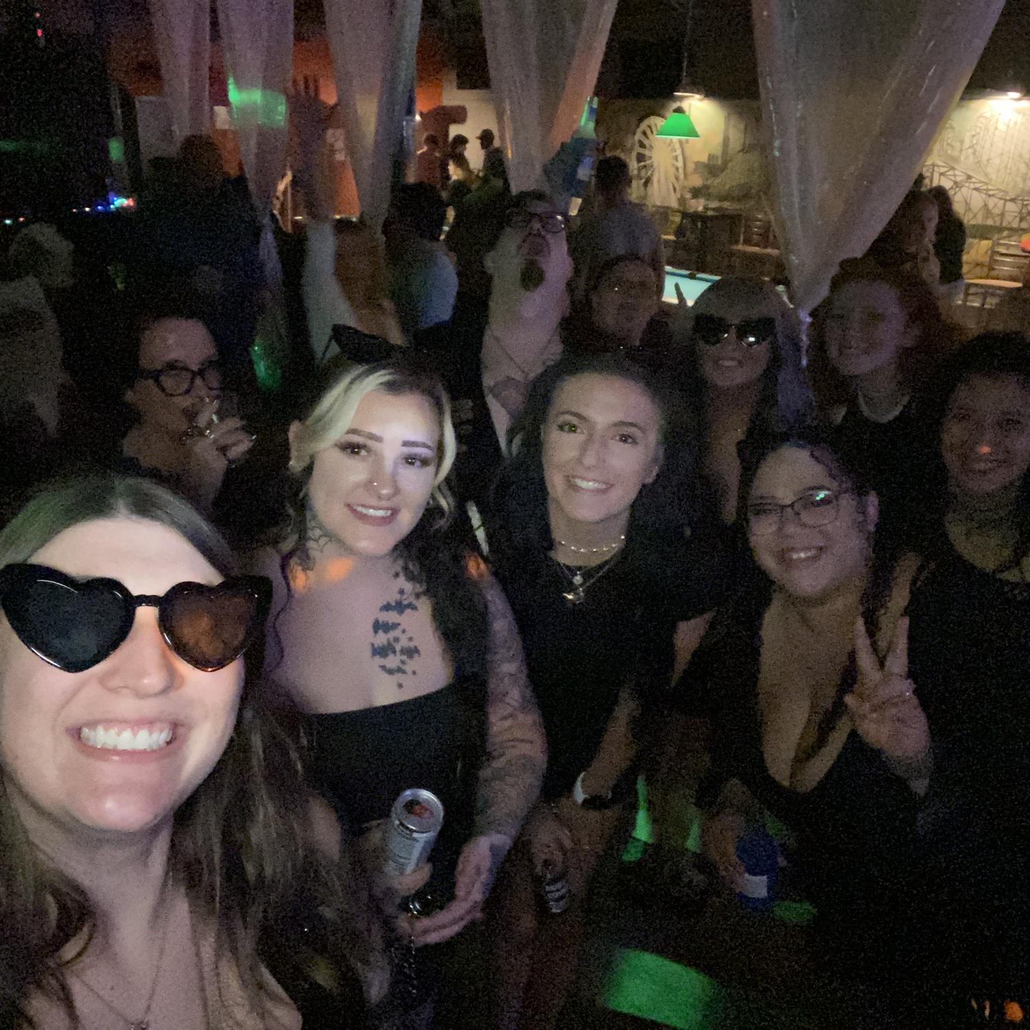 Bat-cherolette party 🦇