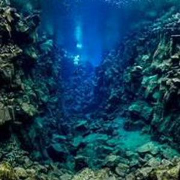 Silfra Snorkeling