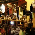 LakeHouse Pub