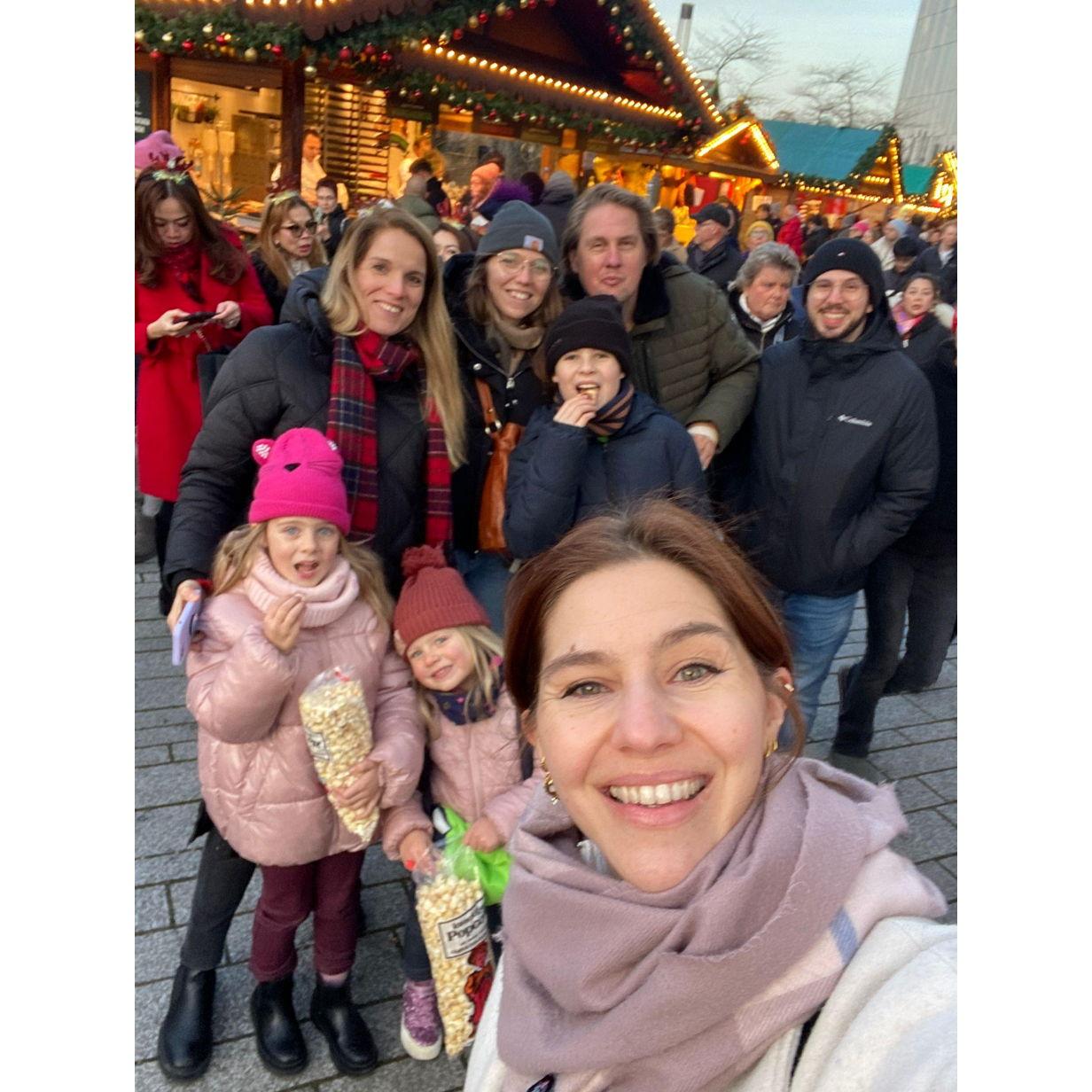 Christmas market with the Meyer family in Düsseldorf
