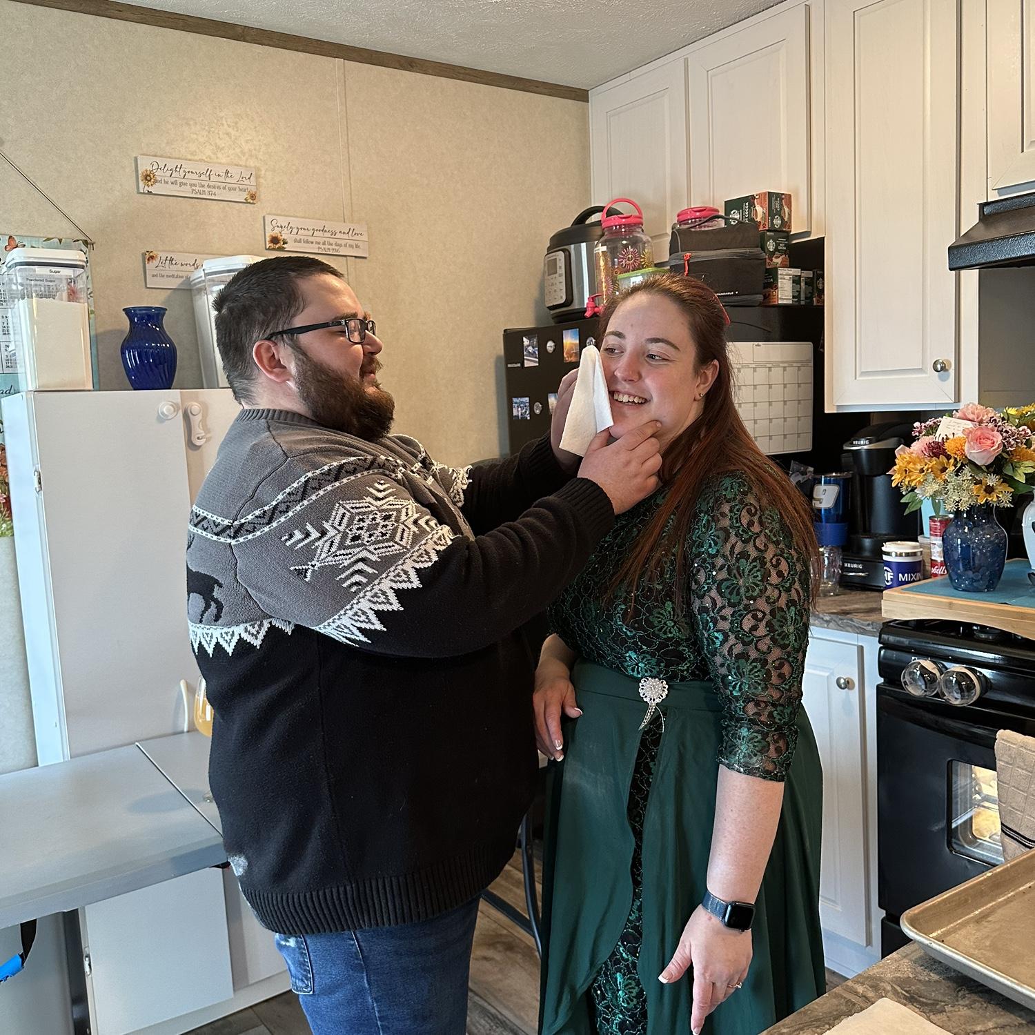 Candid (mostly) engagement photos while making Christmas cookies!