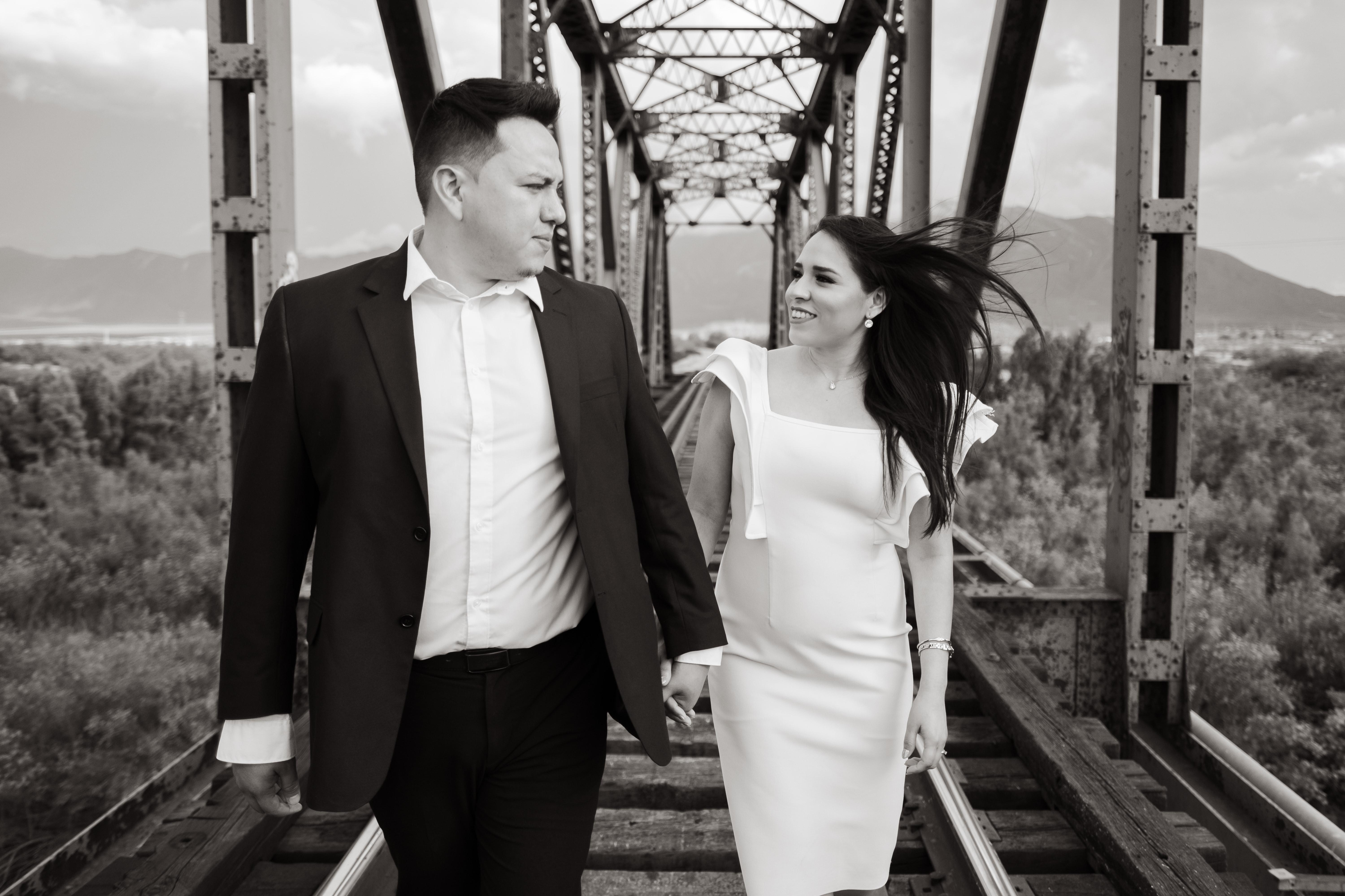 The Wedding Website of Julio Villanueva and Yesenia Martínez