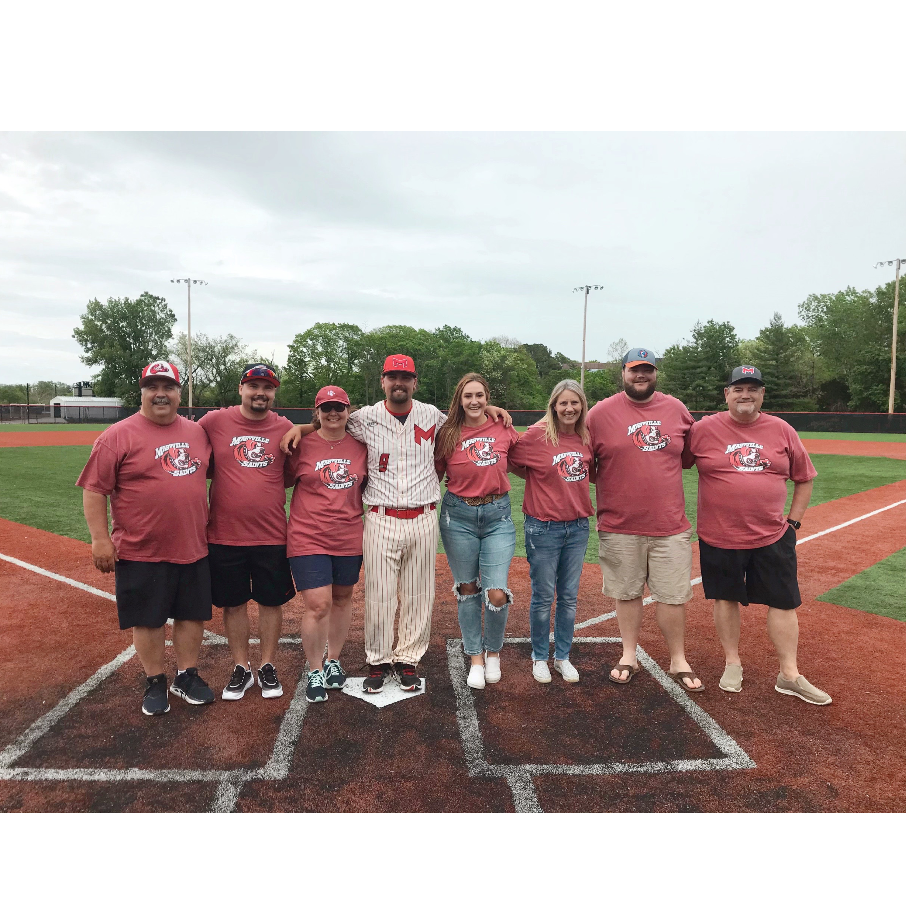 Senior Night for Maryville Baseball!